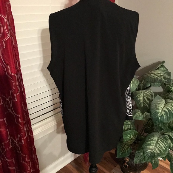 ♦️SOLD♦️ Chiffon Cardigan - Picture 2 of 3